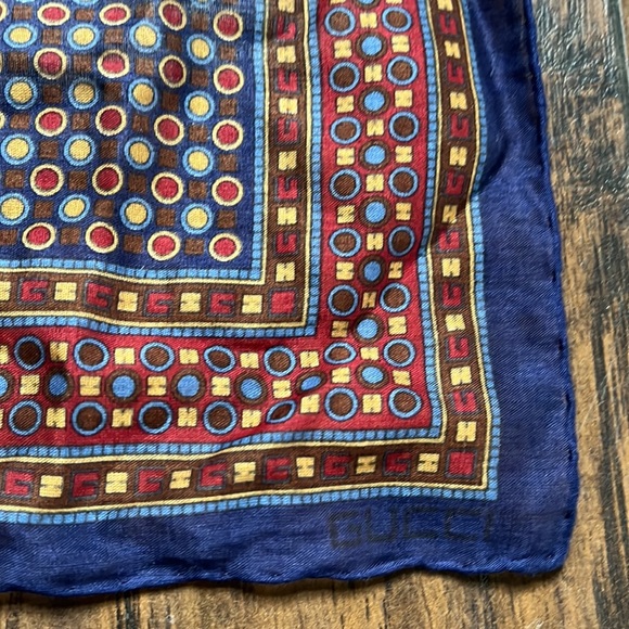 Vintage Gucci Small Square Semi Sheer Scarf - Picture 3 of 6